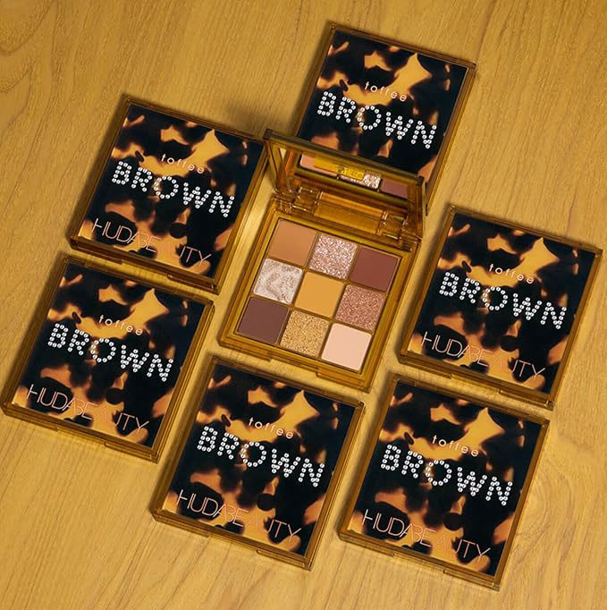 پالت سایه هدی بیوتی مدل تافی برون Huda Beauty Toffee Brown Eyeshadow Palette