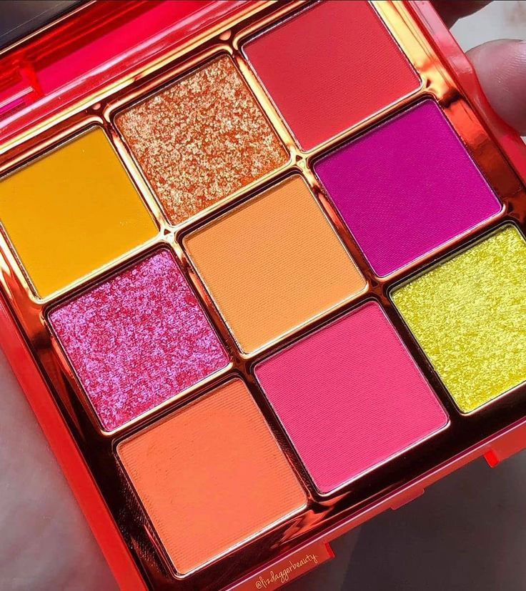 پالت سایه هدی بيوتی مدل نئون اورنج Huda Beauty Neon Orange Eyeshadow Palette