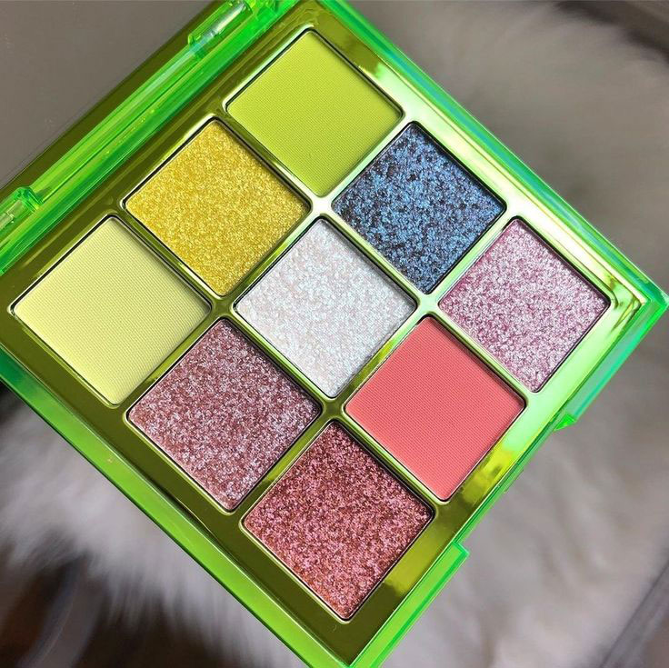 پالت سایه هدی بيوتی مدل نئون پاستل Huda Beauty Neon Pastele Green Matte Eyeshadow Palette