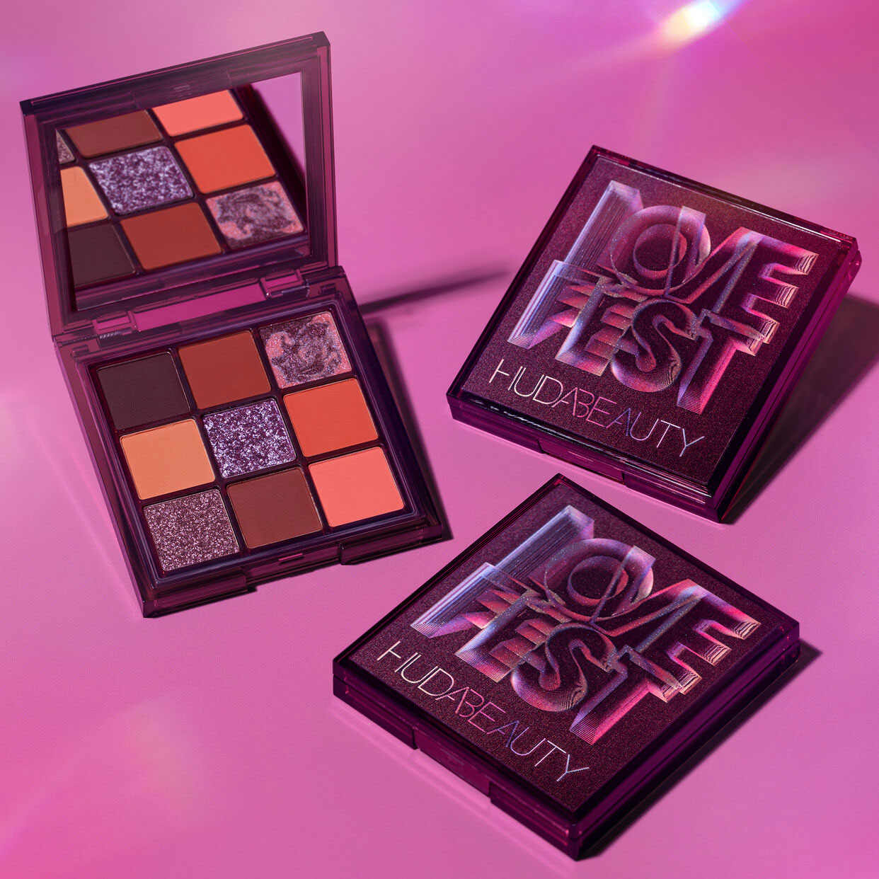 پالت سایه هدی بيوتی مدل لاو فست Huda Beauty Love Fest Eyeshadow Palette