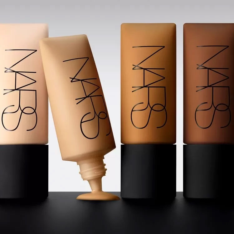 کرم پودر نارس مدل سافت مات Nars Soft Matte