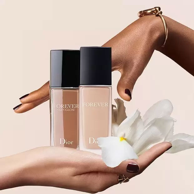 کرم پودر دیور مدل اسکین گلو Dior Skin Glow