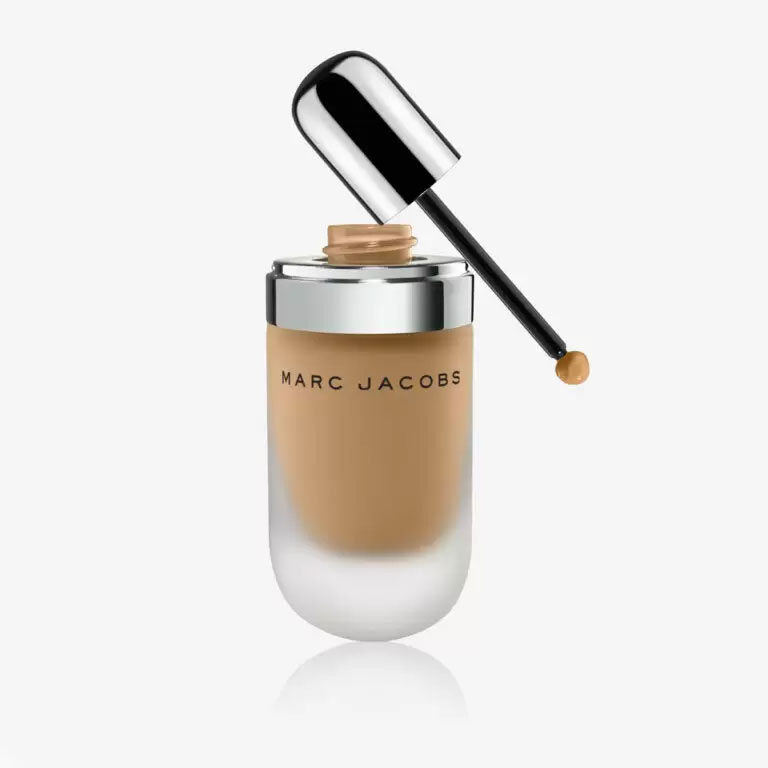 کرم پودر مارک جیکوبز مدل مارک ایبل Marc Jacobs RE (Marc) Able
