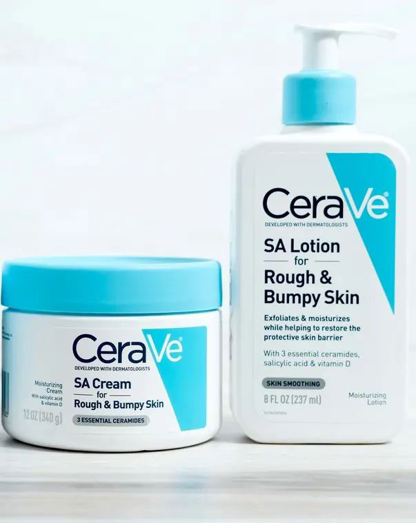 ژل شسستشو سراوی CeraVe مدل SA Smoothing مخصوص پوست زبر و خشک