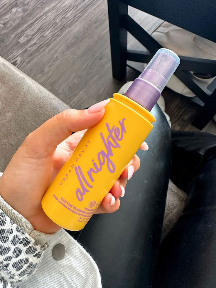 اسپری فیکس اوربان دیکی مدل آل نایتر ویتامین سی Urban Decay all nighter Vitamin C